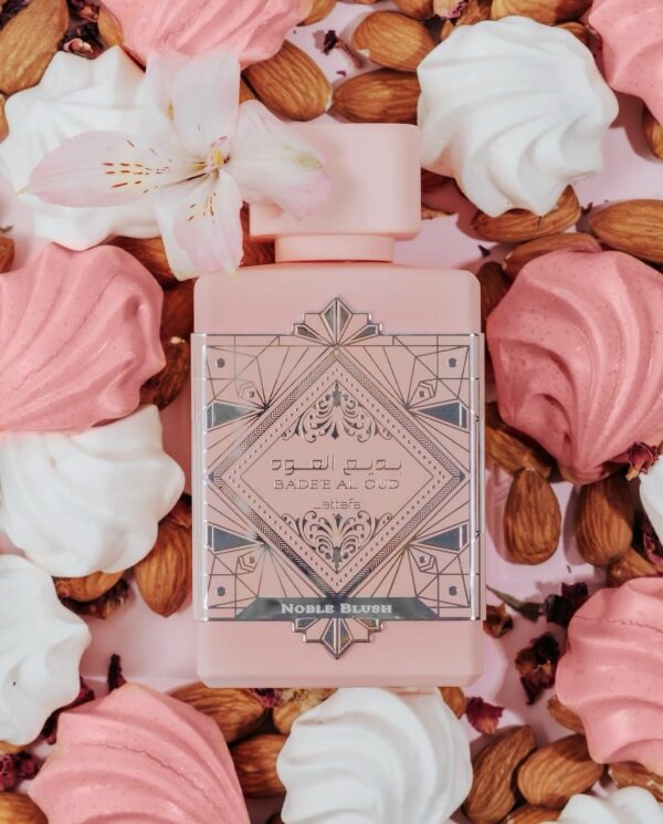 Noble Blush Bladee Al Oud Lattafa - Image 2