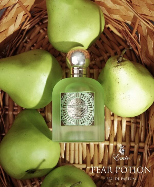 Pear Potion Paris Corner